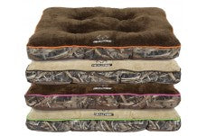 DMC Tufted Gusset Pet Bed Assorted 1ea/38X28