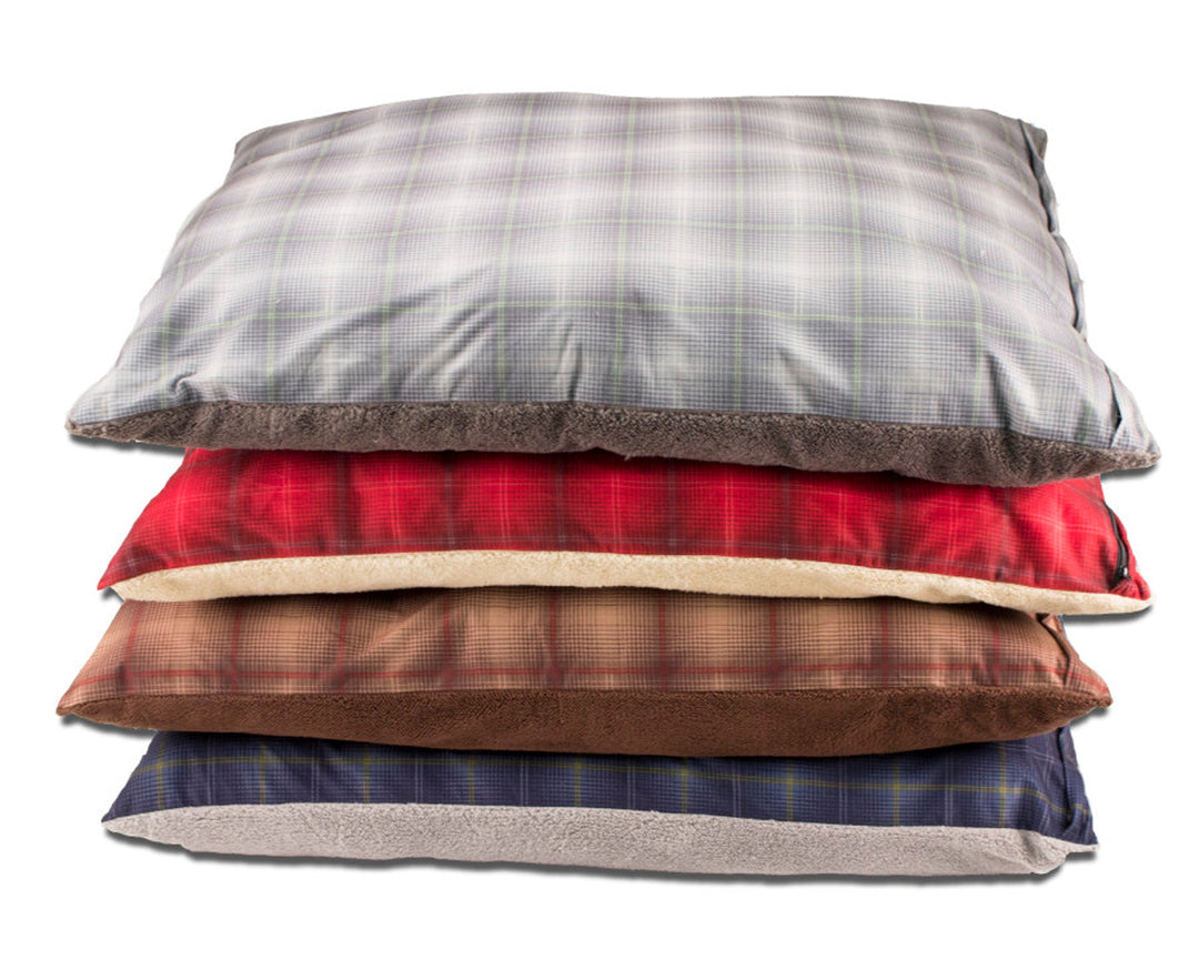 DMC Reversible Brushed Plaid Pet Bed Shipper Assorted 10ea/35 in By 44 in